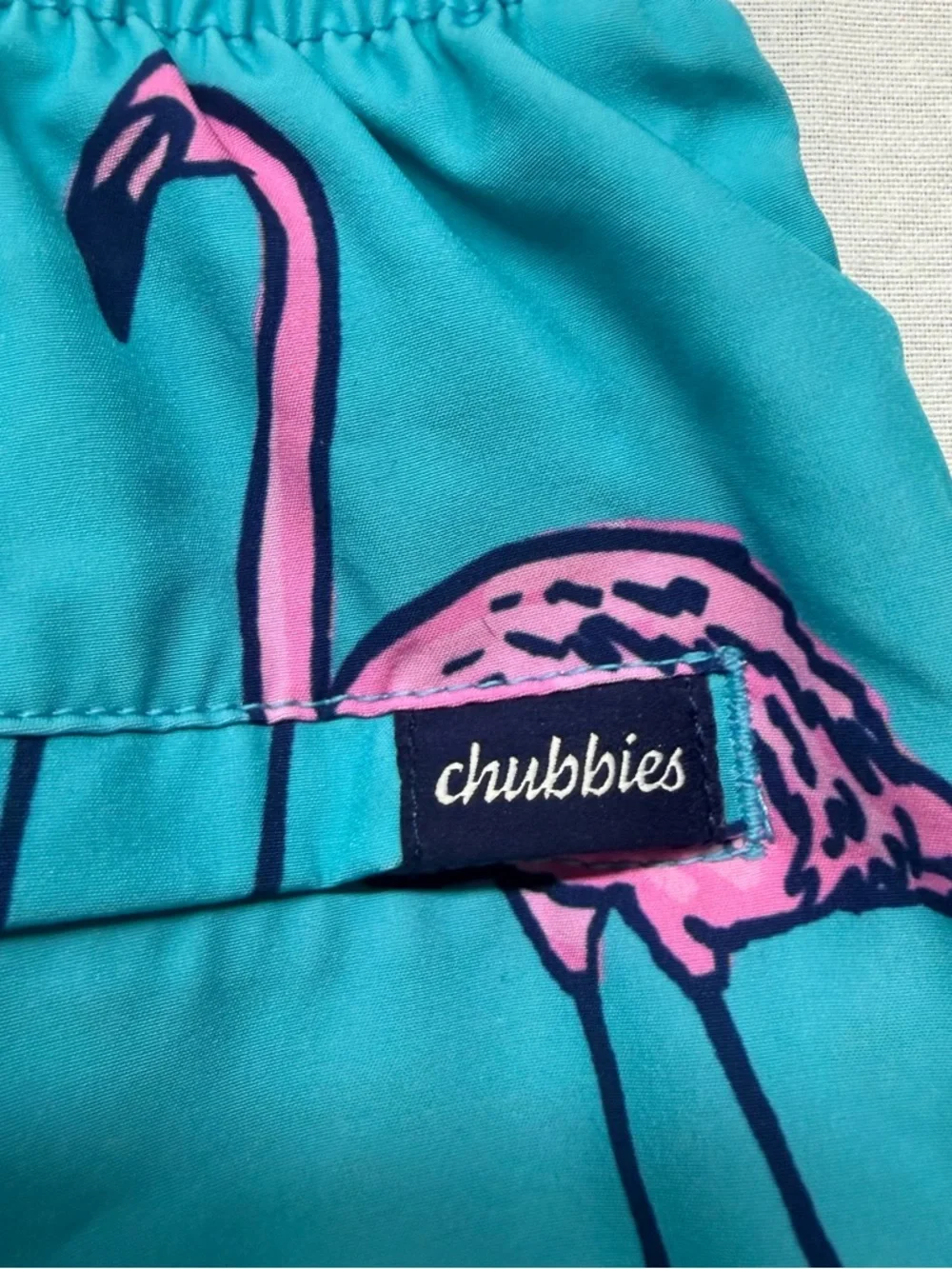 chubbies men’s Teal Swim 5.5 inch Shorts with Pink‎ Flamingo Print size XL